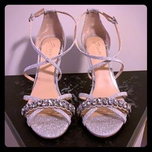 Jewel Badgley Mischka Gisele Stilettos